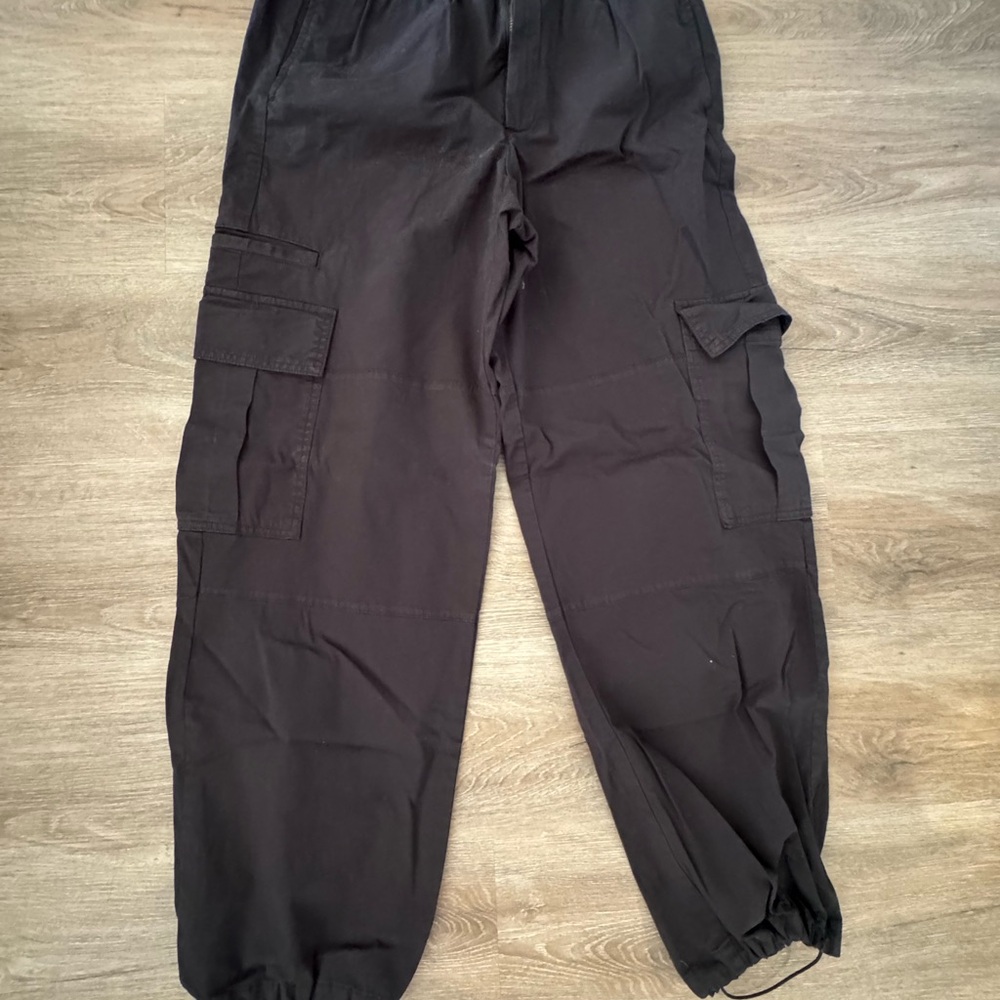 GAP Women's Black Cargo Pants
